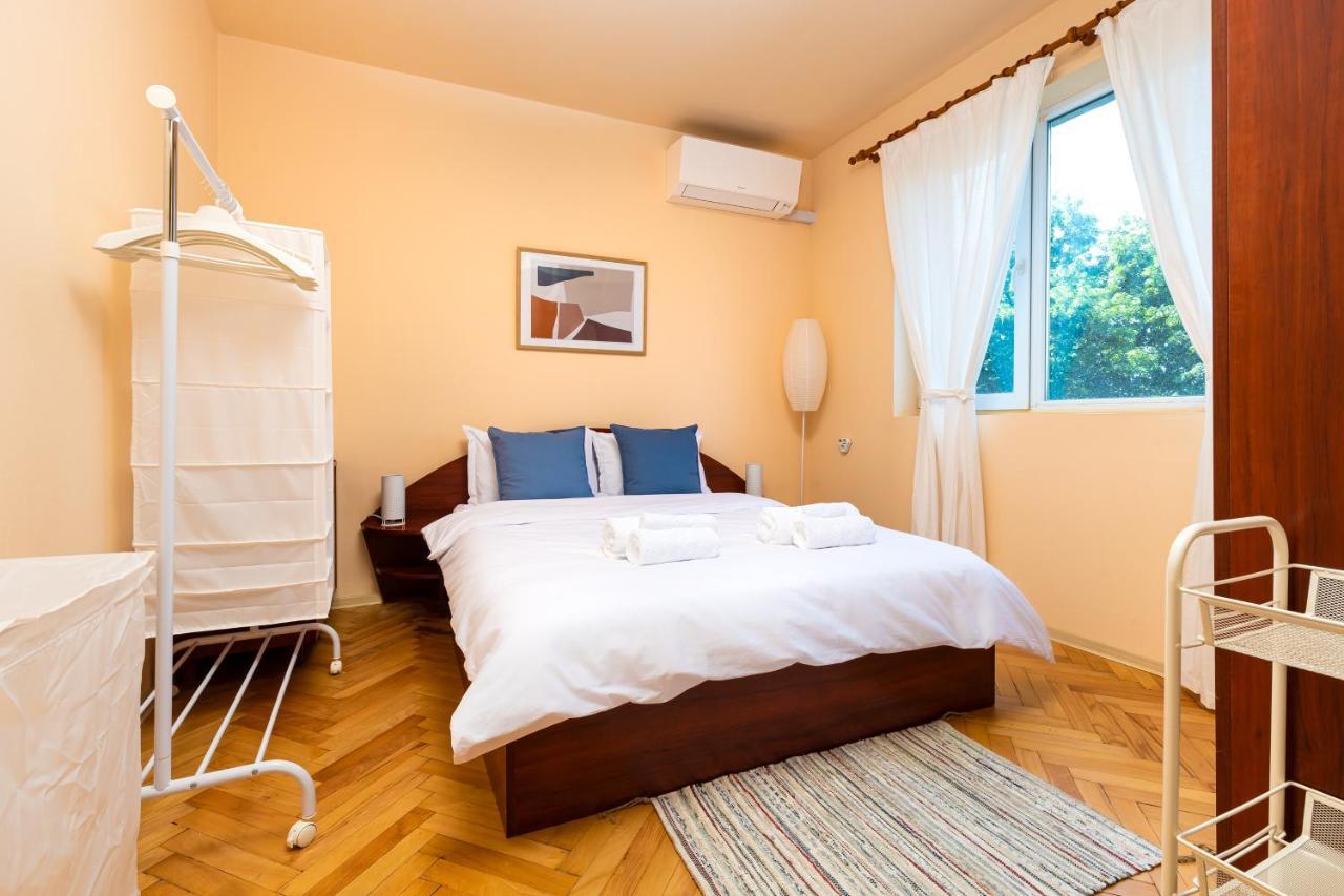 The Cozy Home 1-Bedroom In Central Plovdiv Exteriör bild